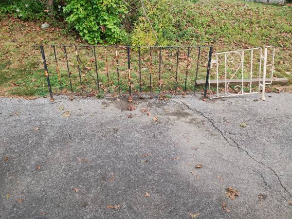 Wrought iron railing 1