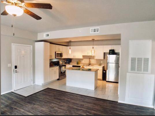 $1,305 / 2br - 1173ft2 - Una visita obligada, admitimos mascotas, visite hoy (15400 Crown at Lone Oak Rd. Oklahoma City, OK 73013)63670484248321120