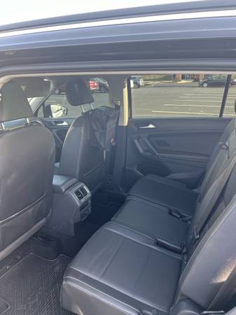 2018 Volkswagen Tiguan SE - $10,50063439039690113124