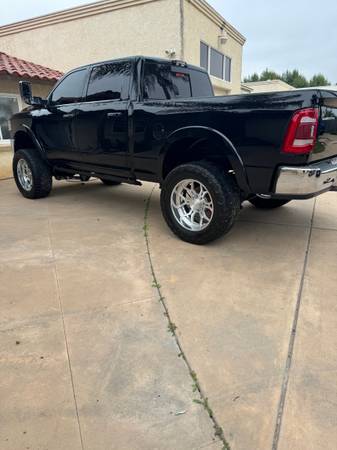 2022 RAM Longhorn 2500 - Photo 6