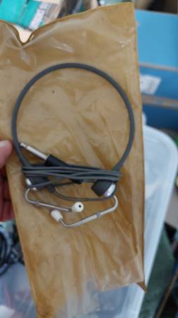 Vintage pilot headphones 1