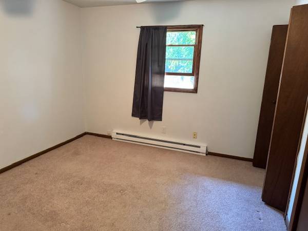 $1,000 / 2br - 1000ft2 - 2 bedroom duplex (Portage Indiana)64041646088835123