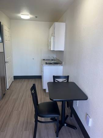 Disability Access, Upgraded Suite, Elevator 1