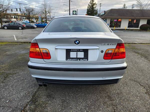 2003 BMW 3 Series AWD All Wheel Drive 3-Series 330xi  4dr Sedan Sedan - $7,999 (Leavitt Auto Sales)63623525059457123
