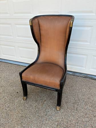 Wing Back Accent Chair 1