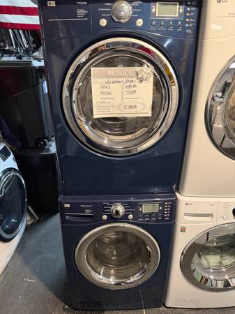 LG NAVY BLUE COLOR FRONTLOADER WASHER AND DRYER  SET 1