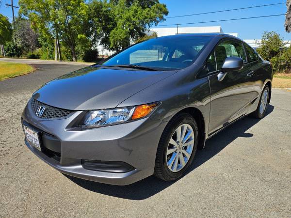 2012 HONDA CIVIC EX 2DR COUPE. 99K MILES. SMOGD. CLN TITLE & CARFAX - $8,900 (concord / pleasant hill / martinez)63654699723651122
