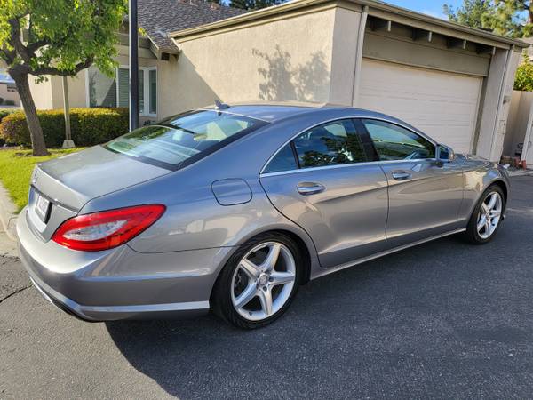 2012 Mercedes Benz CLS-550 1