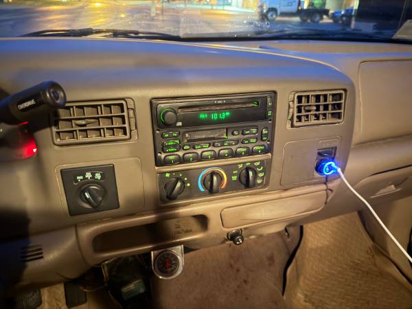 2001 Ford F350 Lariat 7.3L - Photo 15