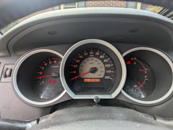 2007 Toyota Tacoma (manual) - $12,500 (Charleston)63471281175171122