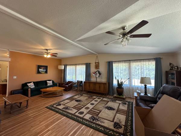 $675,000 / 3br - 2560ft2 - Carson Manufactured Home on 2+ Acres w/Development Potential (Carson)64039057574785121