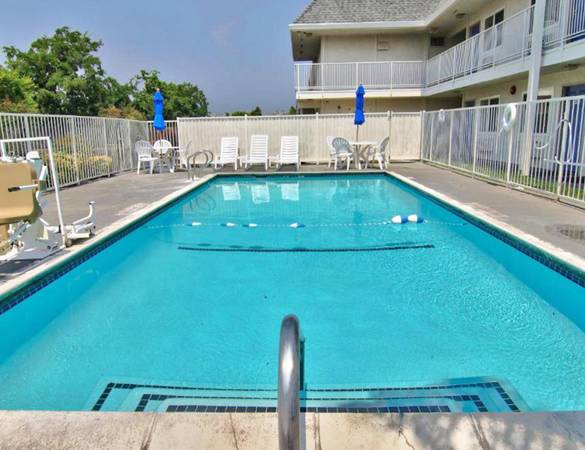 $450 / 1br - WEEKLY & MONTHLY RATES! >> Kids are Free & Pets Welcome (Sacramento South & Elk Grove)64043836049409122