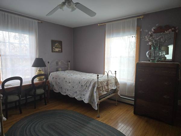 Beautiful Peaceful Home 1