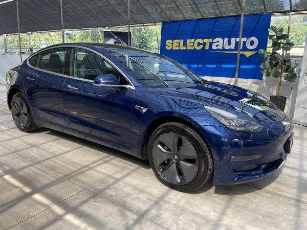 2018 Tesla Model 3 Long Range Battery 1