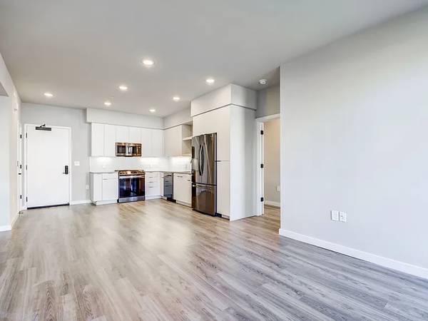 $990 / 1br - Newly renovated top floor unit with new kitchen in Palo Alto (Palo Alto)64045029387265120