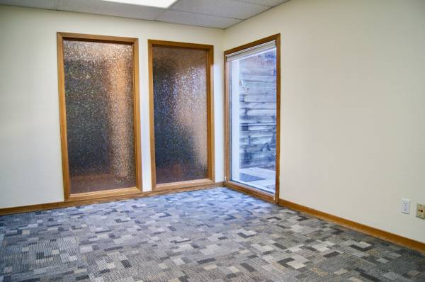 $600 / 160ft2 - Professional Offices for Sublease64213534154499121