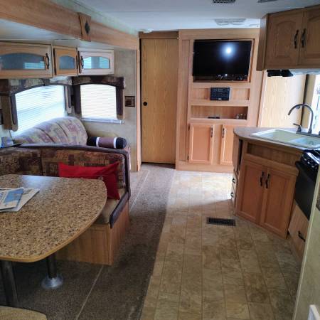 $1,000 / 2br - RV de 29FT, Como Nuevo 'Aire Acondicionado 2022', 'Calentador de Agua Instantáneo 2023' "Florida Keys" (Key Largo)63923415680386122