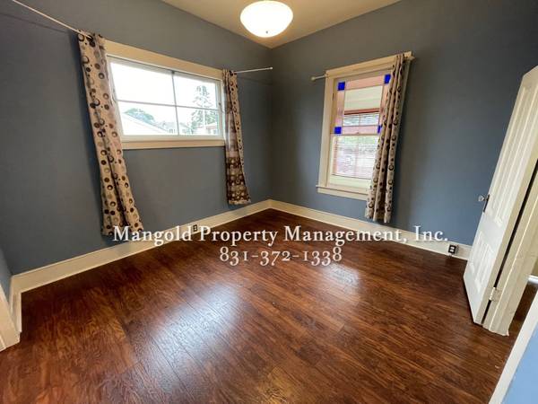 $3,850 / 3br - 1450ft2 - Beautiful Victorian Style 3-Bedroom Home Centrally Located in Monterey (Monterey)64009498599170123
