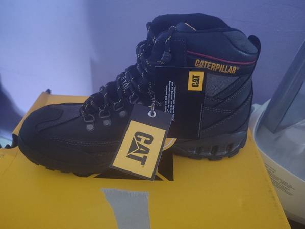 Men's CAT boots 1