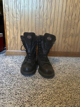 Womens  Riding Boots 1