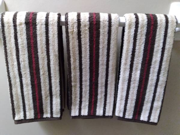 HAND TOWELS-3-NEW 1