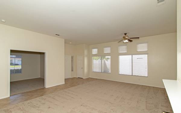 $3,600 / 3br - 1776ft2 - Great Single Story Home on a cul-de-sac!! (Oceanside)63865930314369124