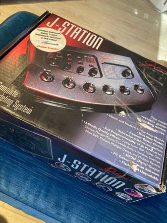 Johnson J-Station Guitar/Bass Amp Modeling & Effects Unit 1