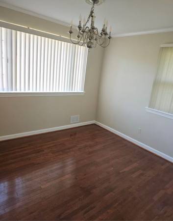 $2,500 / 4br - House for rent in silver spring (Silver Spring)63896153890818123