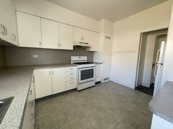 $2,195 / 1br - 2842 Copley Ave, San Diego, CA 92116 (San Diego)63865932891139122