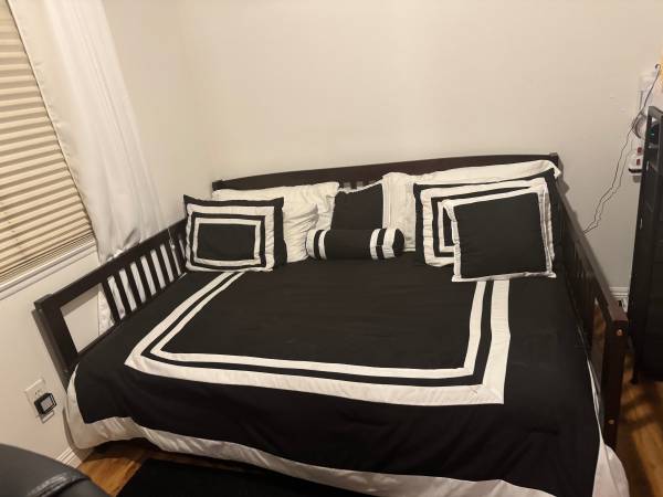 Used Daybed and Computer Desk & Chair 1