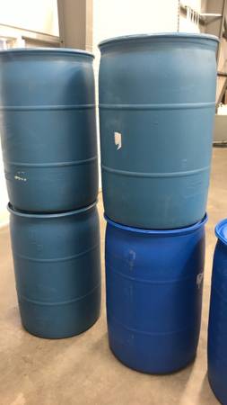 55 gallon plastic drums, used 1