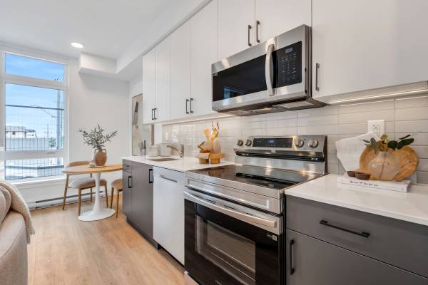TELUS Living Nanaimo - Brand New Studio Apartment in downtown 5