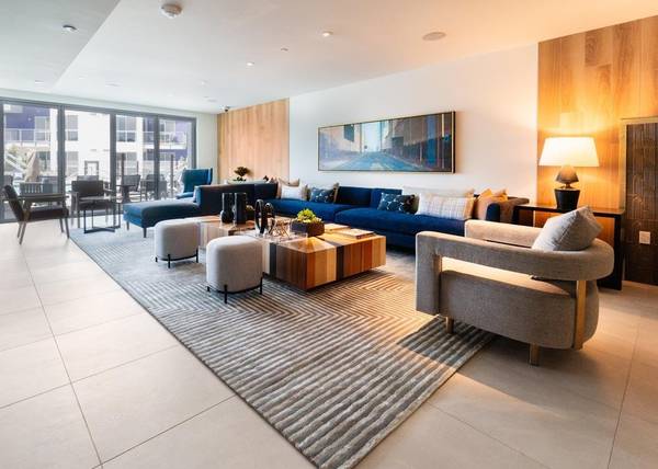 $4,318 / 1br - 876ft2 - Community-Wide WiFi, On-Site Retail, Pool, Storage Space (Culver City)63952932318211123