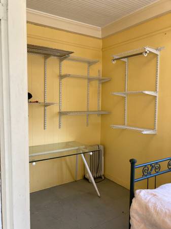 $750 / 3br - 1500ft2 - Seeking roommate for 3 bedroom upper, laundry & parking (Gentilly)63988198493826124