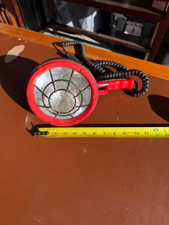 Super bright Handheld Spotlight 1