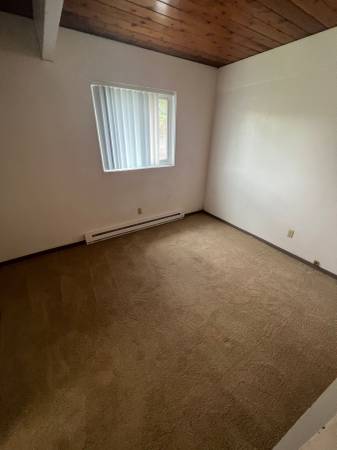 $575 / 1br - 825 N. Grand #28 (Pullman)63980822466562123