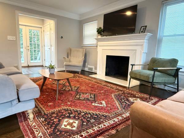 $6,100 / 6br - 3000ft2 - Fall 2025 - Fully Furnished 4 Bedroom Home (7 min walk to metro) (Downtown Bethesda)63821951335811121