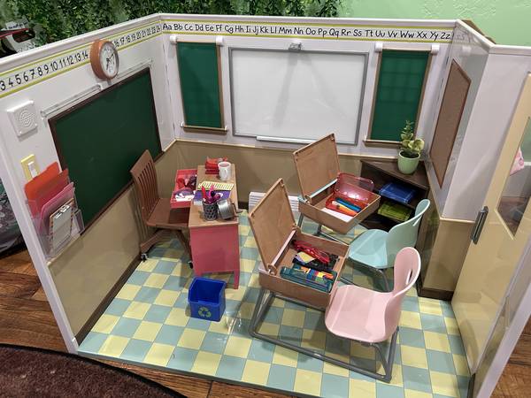 Our Generation Doll School 1