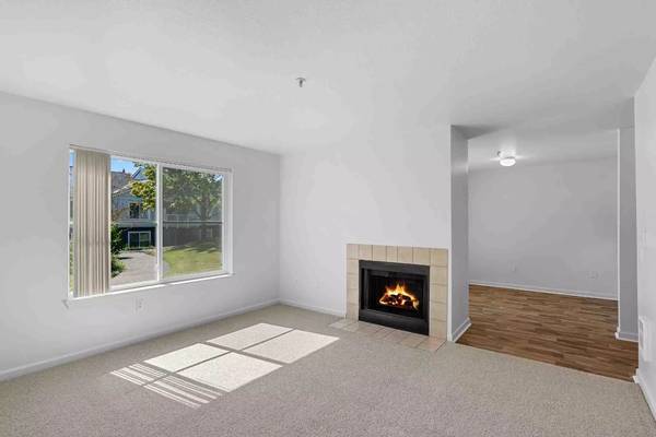 $1,585 / 1br - 809ft2 - Happiness awaits you! 1 bed, 1 bath, 809 sqft! (Tigard)63672582910083120