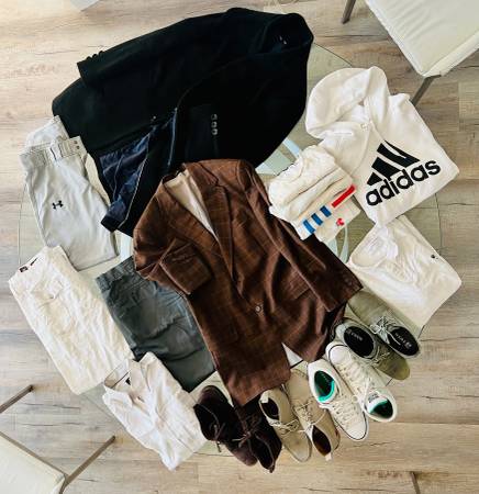 Men’s clothing bundle, price is total 1