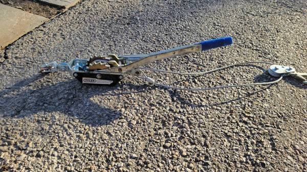 Tyler 2 Ton Hand Pull 1