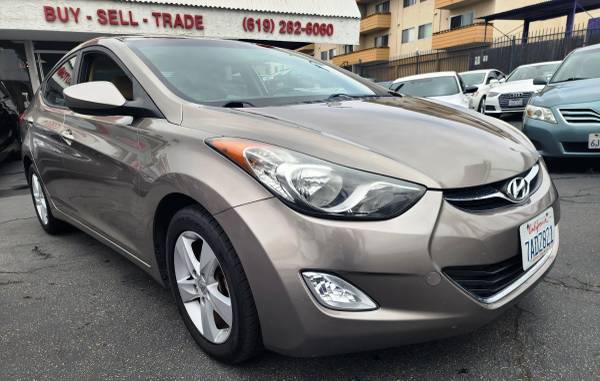 2013 Hyundai Elantra GLS Sedán (auto de California) - $7.695 (Mission Valley - Prime Auto Imports)63440914042499121