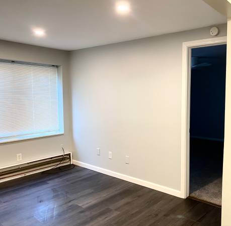 $1,195 / 1br - MT WASHINGTON ✱ first floor unit w/ NEW kitchen and NEW bath (SHOWING TODAY)63664544159875121