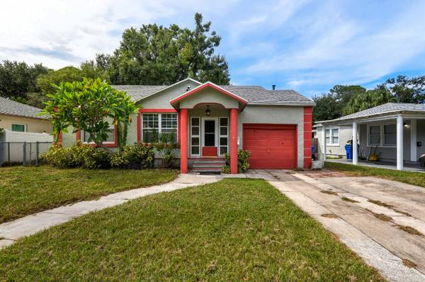 $2550.00 / 3br - 1166ft2 - Charming St. Pete Classic – 3 Bed / 2 Bath Home with Spacious Yard!63976136707074120