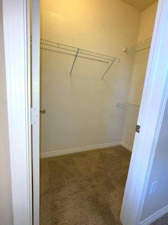 $3,270 / 1hab - 678ft2 - Bicicletas estáticas, Yoga, Sala de vapor, Área de juegos para niños (Pacific Highlands Ranch)63865592743811124