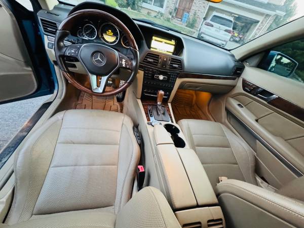 2012 Mercedes e 550 convertible - $6,78663470789202049122