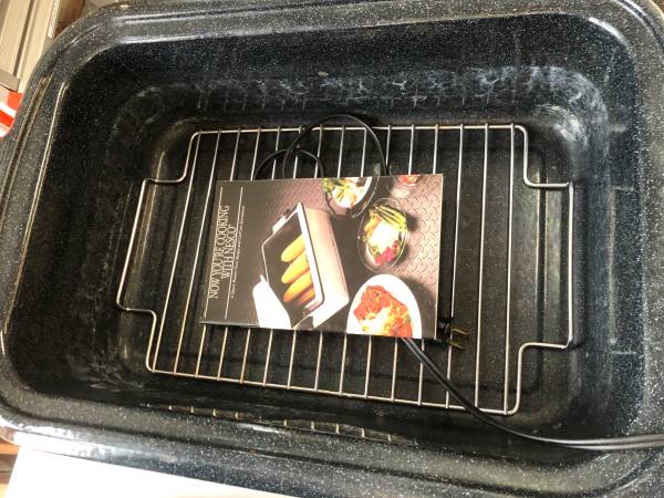 NESCO  18 QT ROASTER  OVEN 1