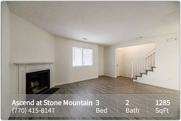 Don't wait! This spacious 3 bed, 2 bath will go fast! 1285 Sq Ft! 1