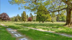 Save on Beautiful Resting Place(s) in N Seattle's Evergreen Washelli 1