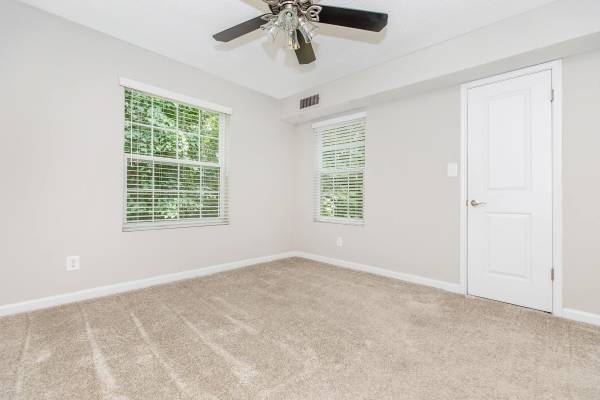 $1,857 / 1br - 730ft2 - Wood Burning Fireplace, Easy Access to Freeways, 1 bedroom (8017 Ashberry Ln, Pasadena, MD)63624760173953123